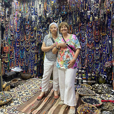 Marilu Sanchez y Patricia Pérez de Arce